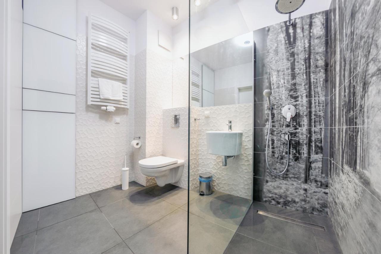 Luxury Long Island Suite غدانسك المظهر الخارجي الصورة